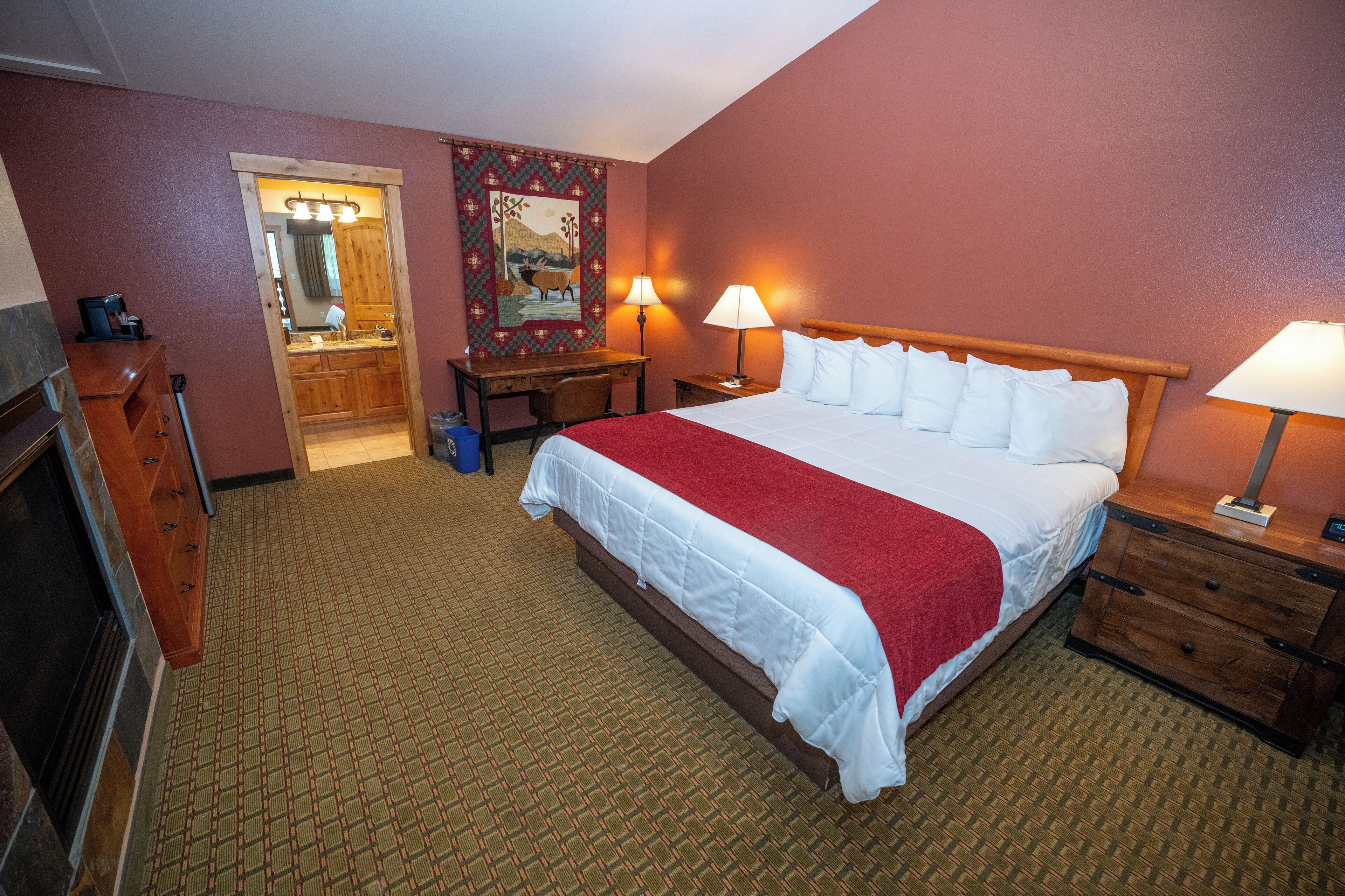 Deluxe Room, 1 King Bed (Not Pet Friendly) | Iron/ironing board, free WiFi, bed sheets
