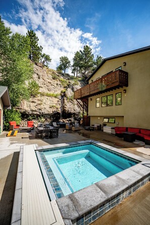 Exterior - Silver Moon Inn (Estes Park)