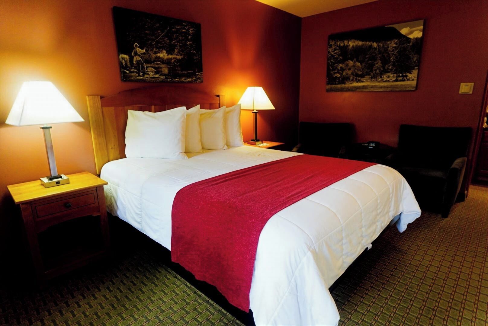 Standard Room, 1 Queen Bed (Not Pet Friendly) | Iron/ironing board, free WiFi, bed sheets