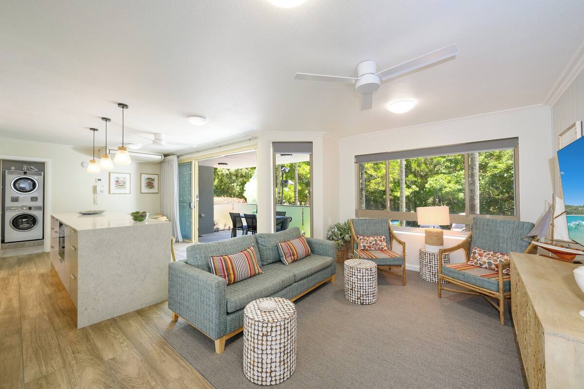 Two Bedroom Platinum Apartment | Living area