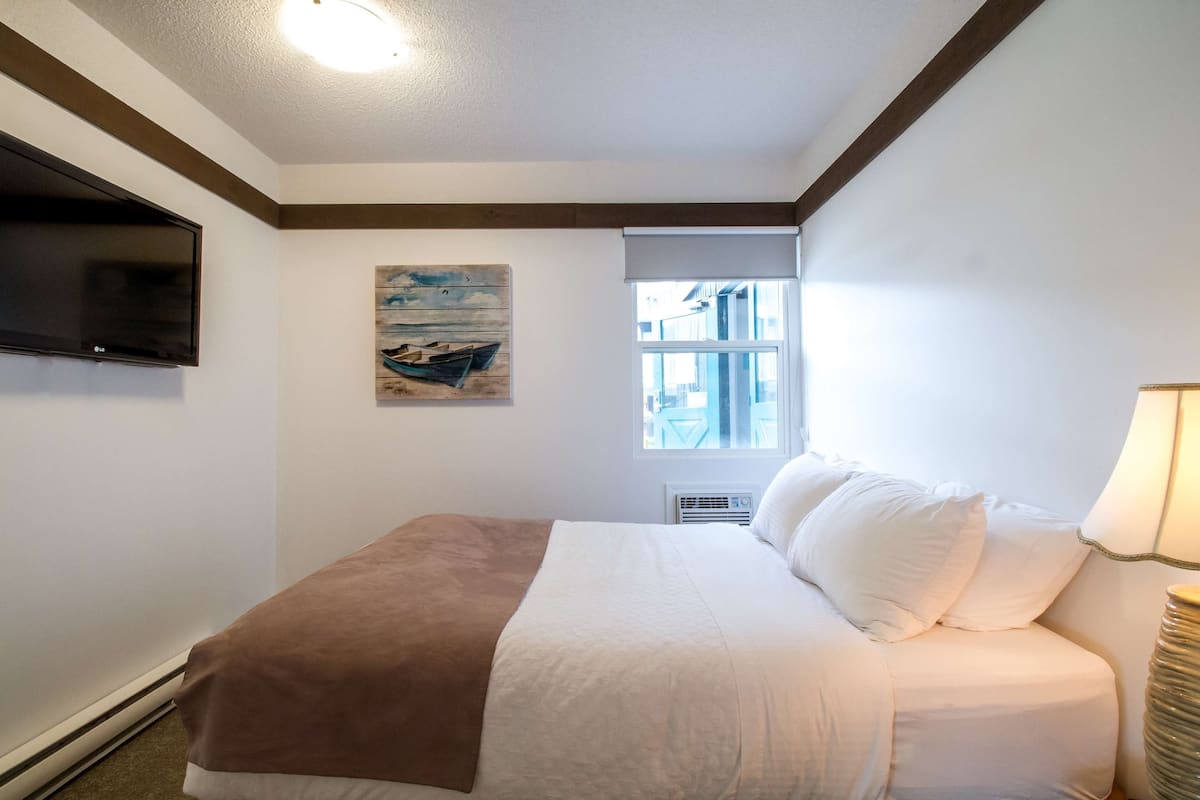Literie hypoallergénique, surmatelas, coffres-forts dans les chambres