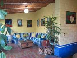 Sala de estar en el lobby