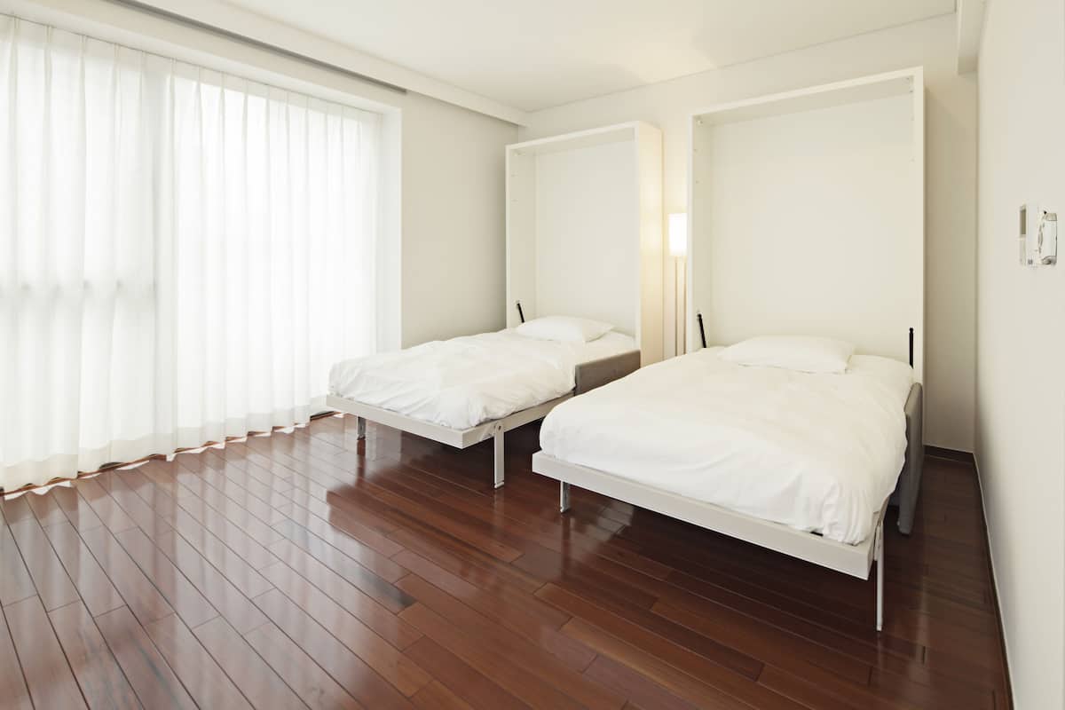 1 bedroom, premium bedding, memory-foam beds, desk