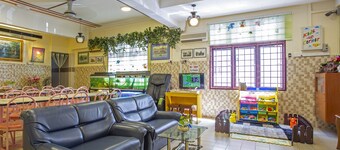 Coastal Park Hotel