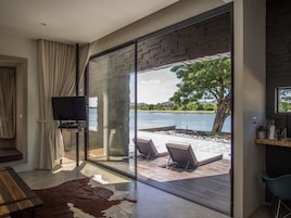 PoolXide Cabin | Terrace/patio