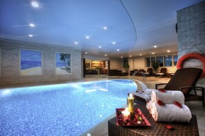 Indoor pool, outdoor pool