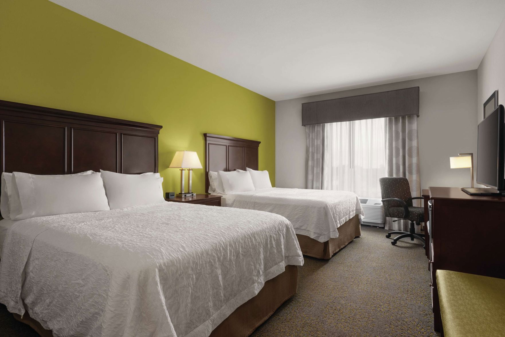 Blackout curtains, iron/ironing board, free cots/infant beds, free WiFi