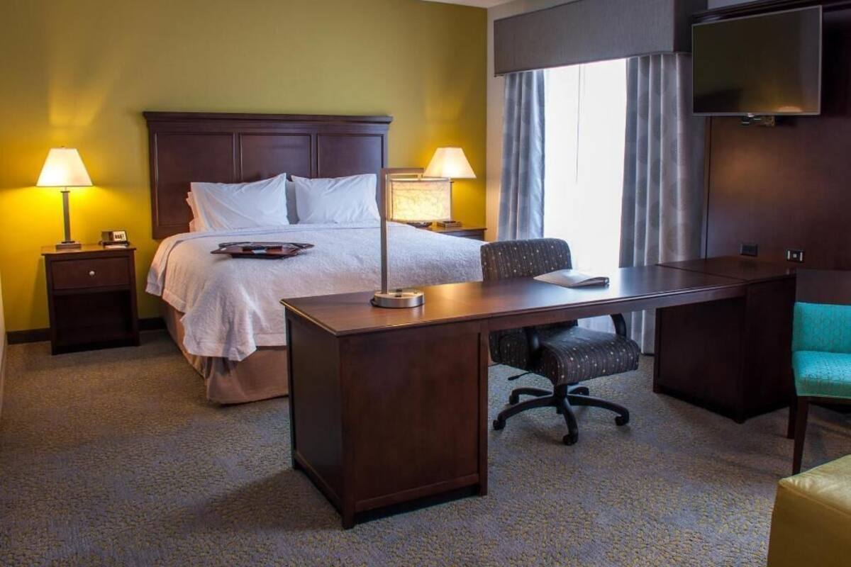 Blackout drapes, iron/ironing board, free cribs/infant beds, free WiFi