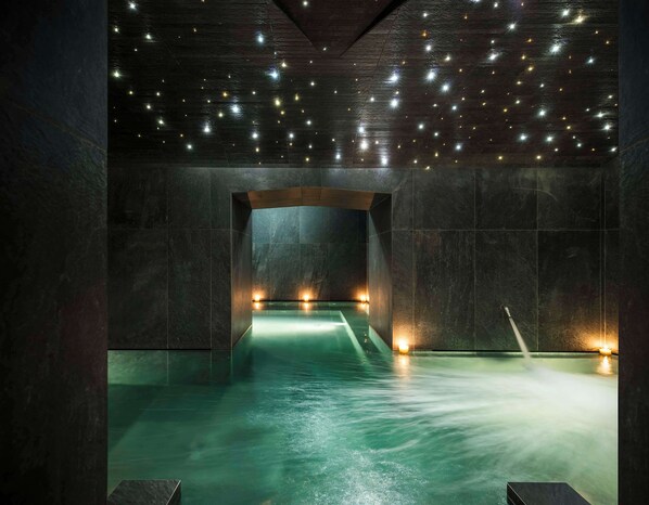Sauna, Turkish bath