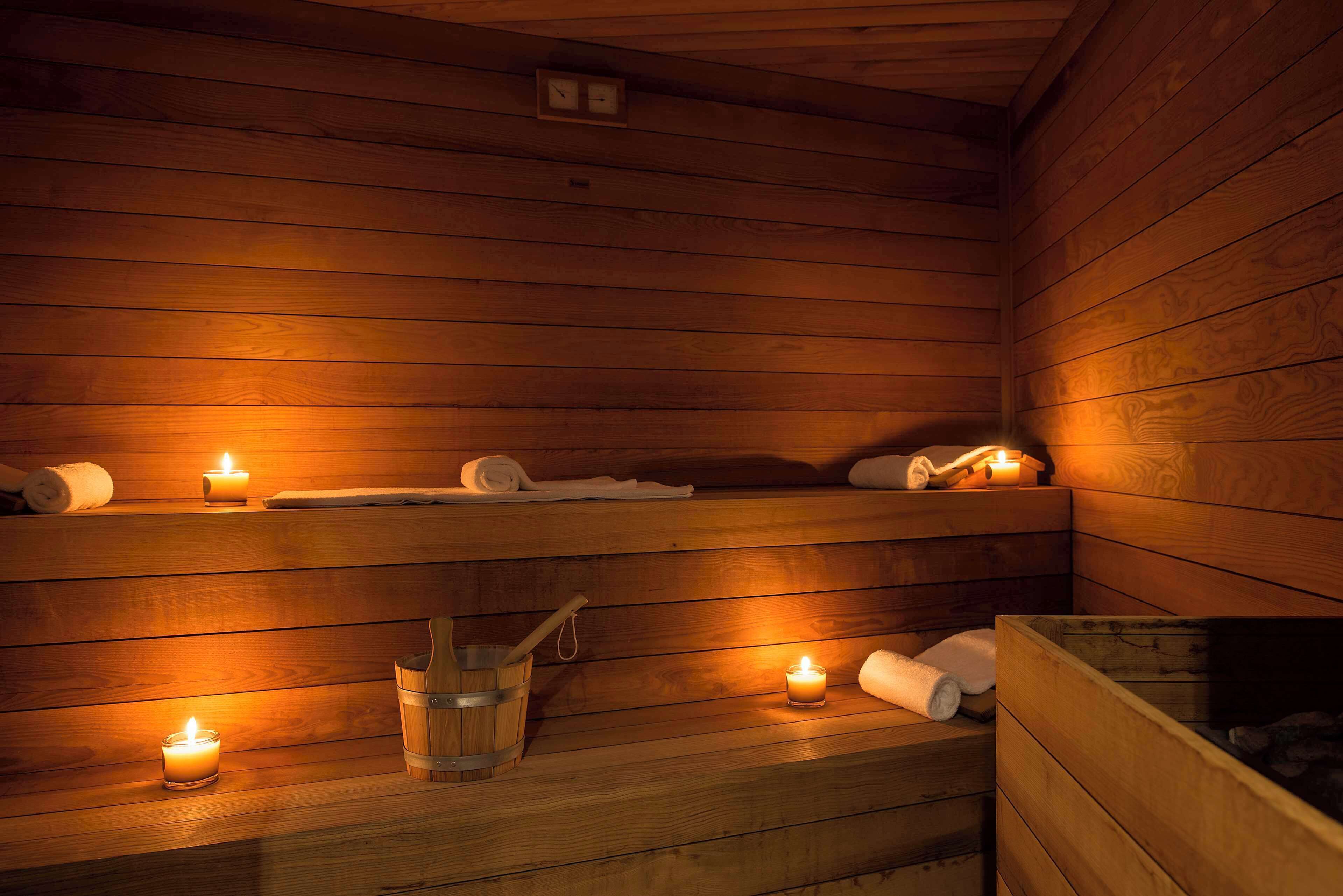 sauna, turkish bath/hammam