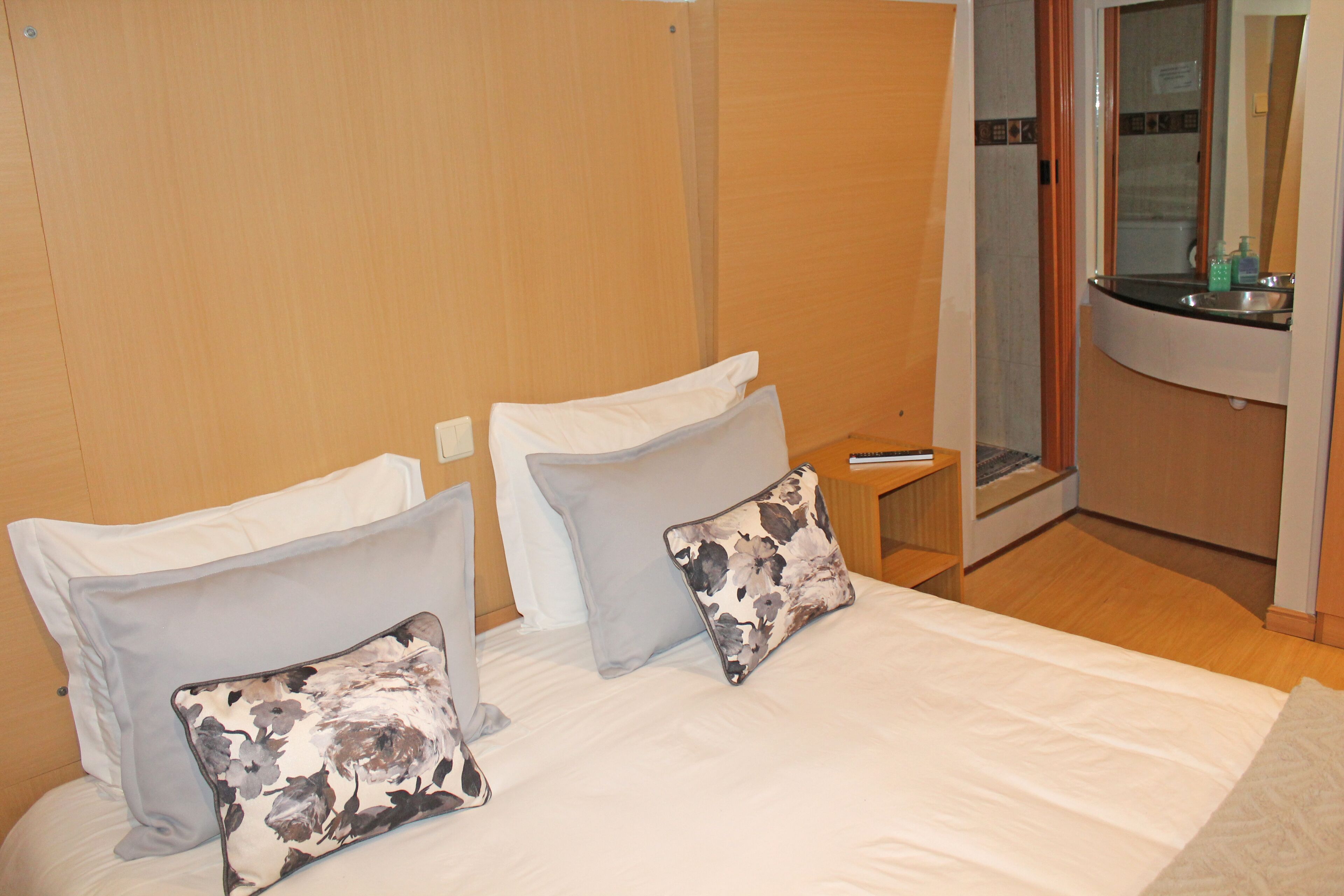 Standard Double Room | Blackout curtains, WiFi