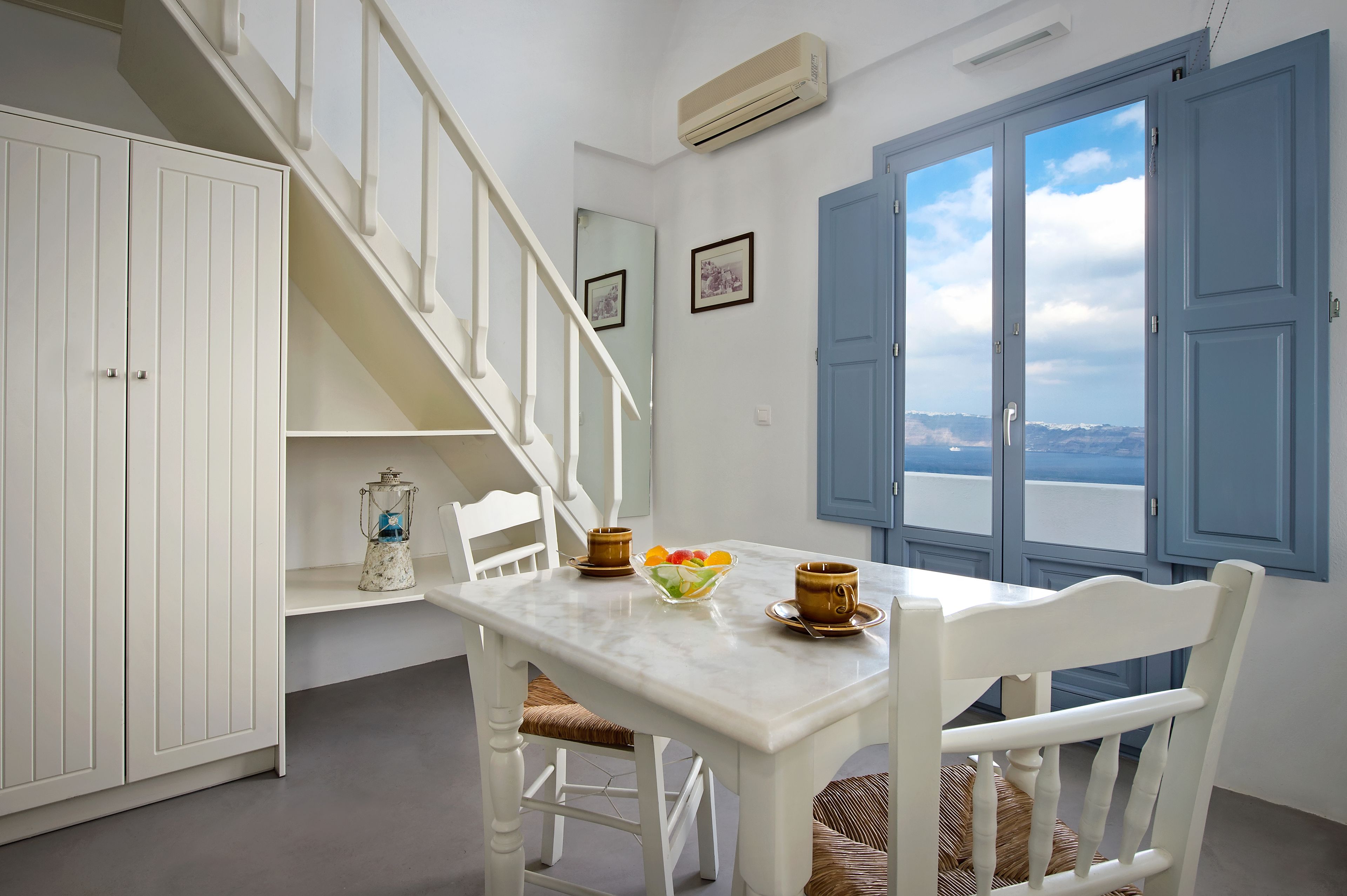 traditional suite (executive) | in-room safe, desk, soundproofing, iron/ironing board