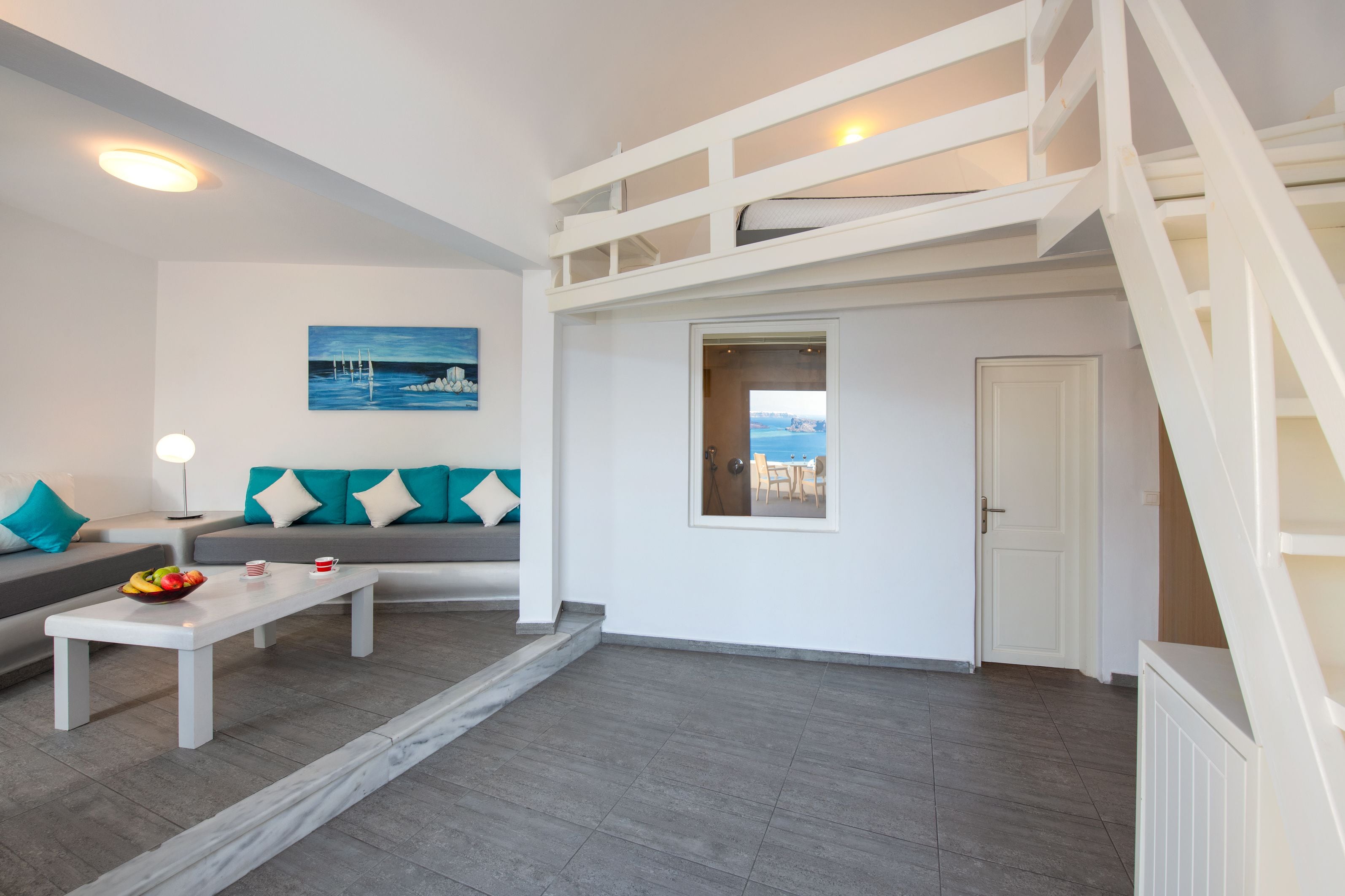 executive suite, 1 bedroom, sea view (street level) | in-room safe, desk, soundproofing, iron/ironing board