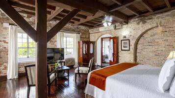 Standaard studio | 1 slaapkamer, een kluis op de kamer, individueel gedecoreerd