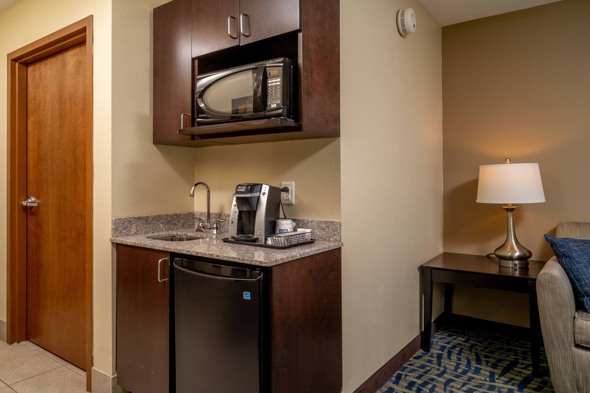 hypo-allergenic bedding, desk, laptop workspace, iron/ironing board