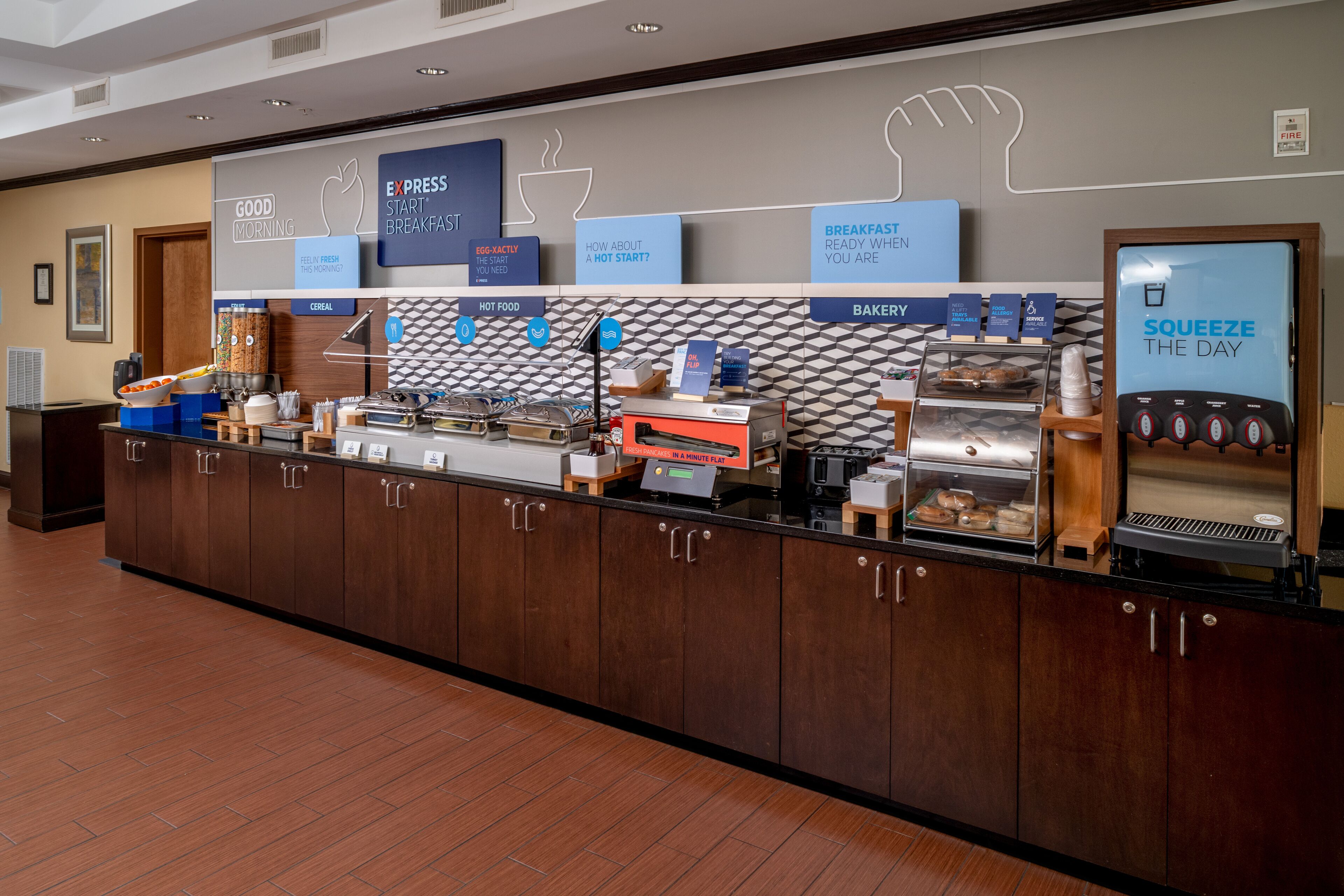 含每日吃到飽早餐