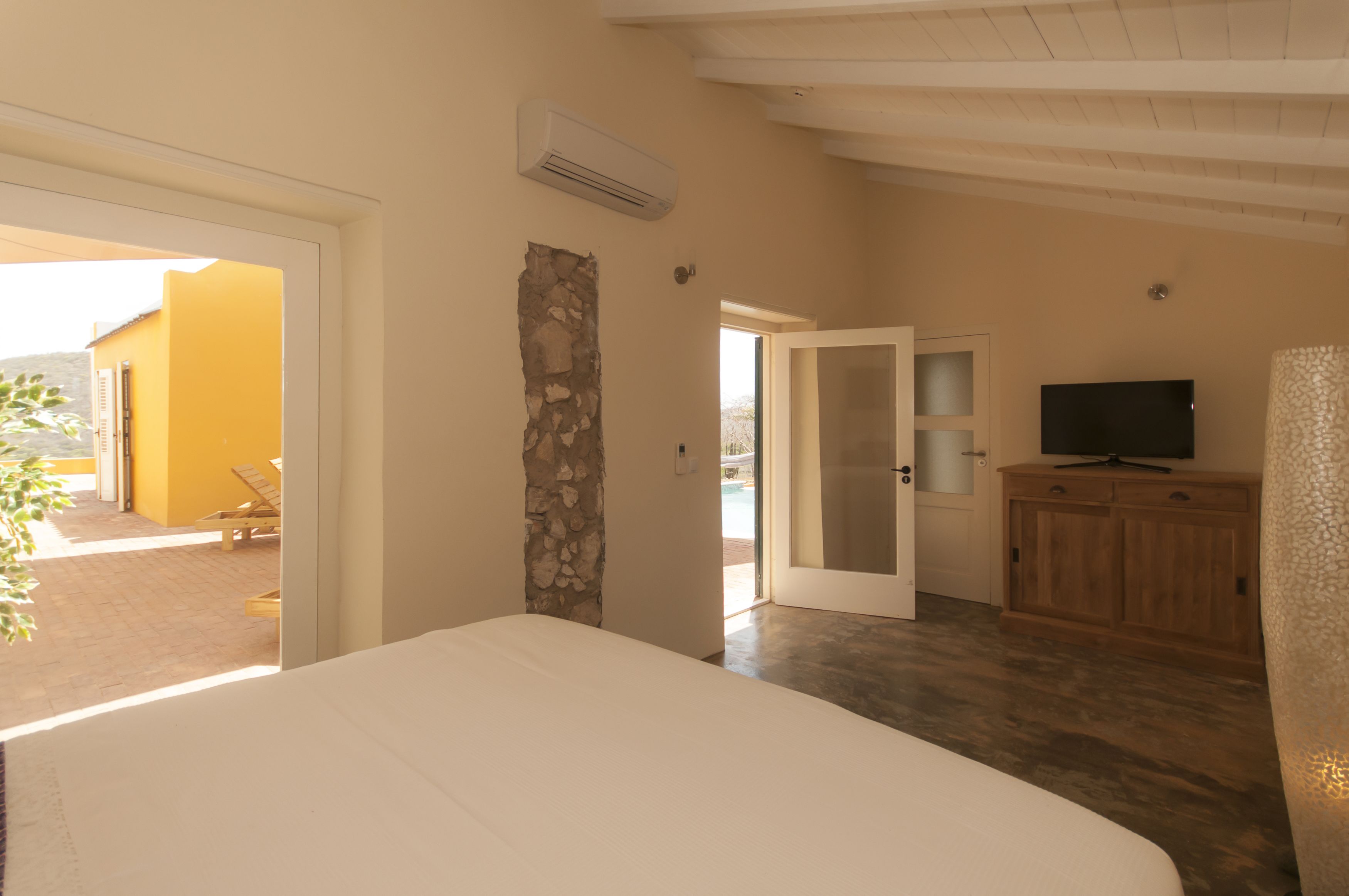 standard double room | view from room