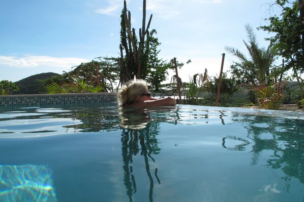 Outdoor pool, pool loungers
