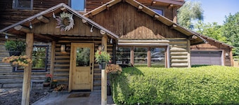 Engen Hus Bed and Breakfast