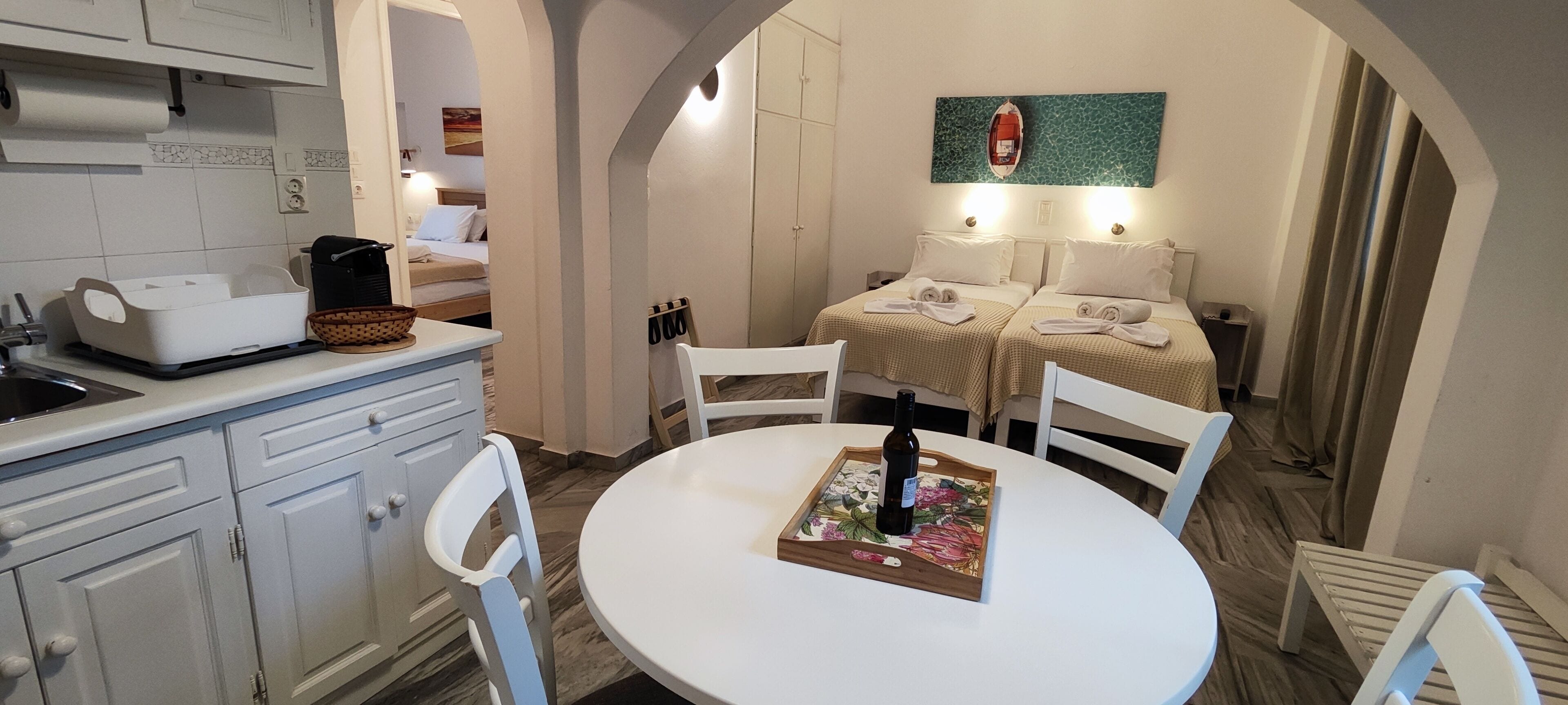Appartement, 1 chambre | Cuisine privée | Réfrigérateur, plaque de cuisson, machine à expresso