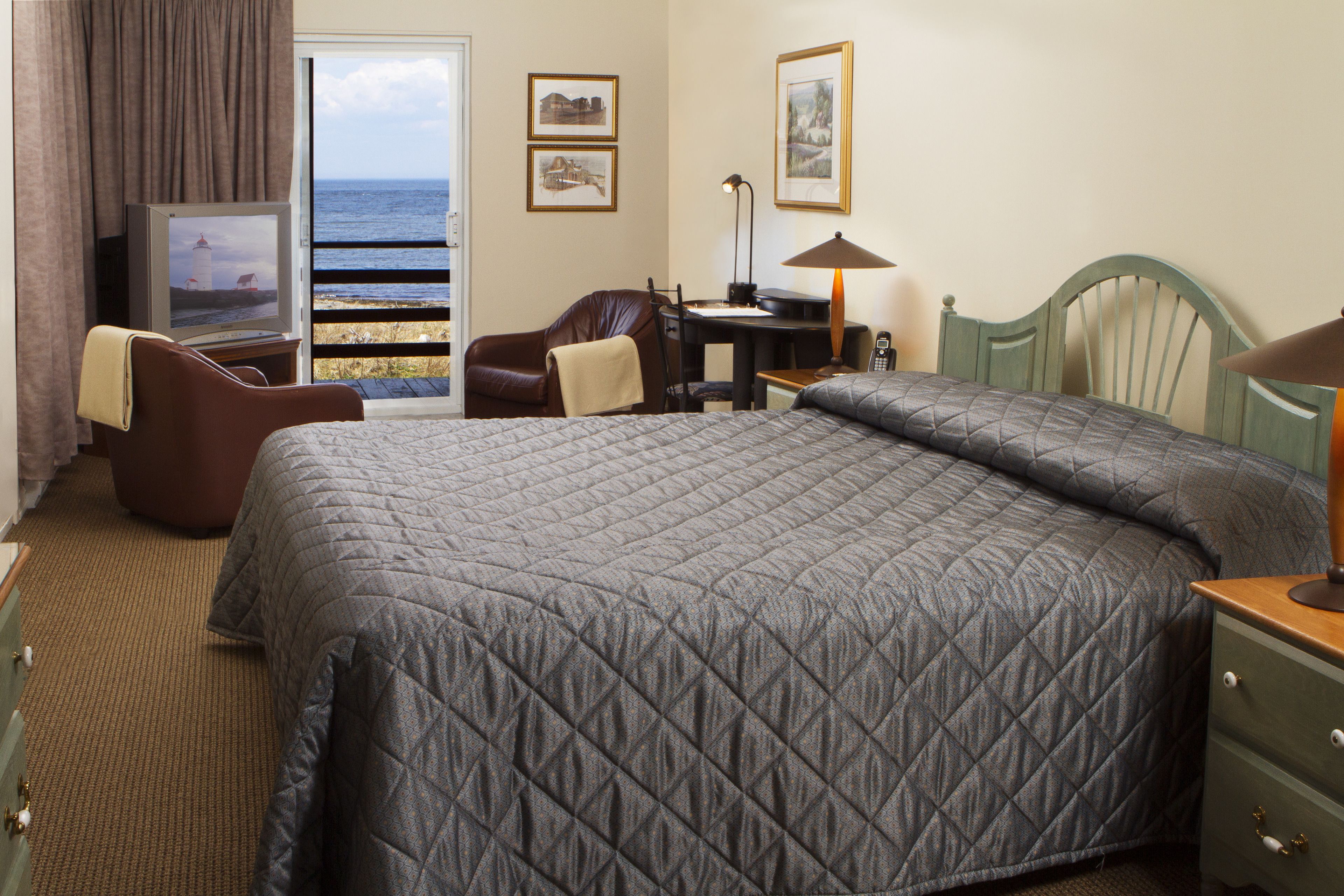 iron/ironing board, free wifi, bed sheets, wheelchair access