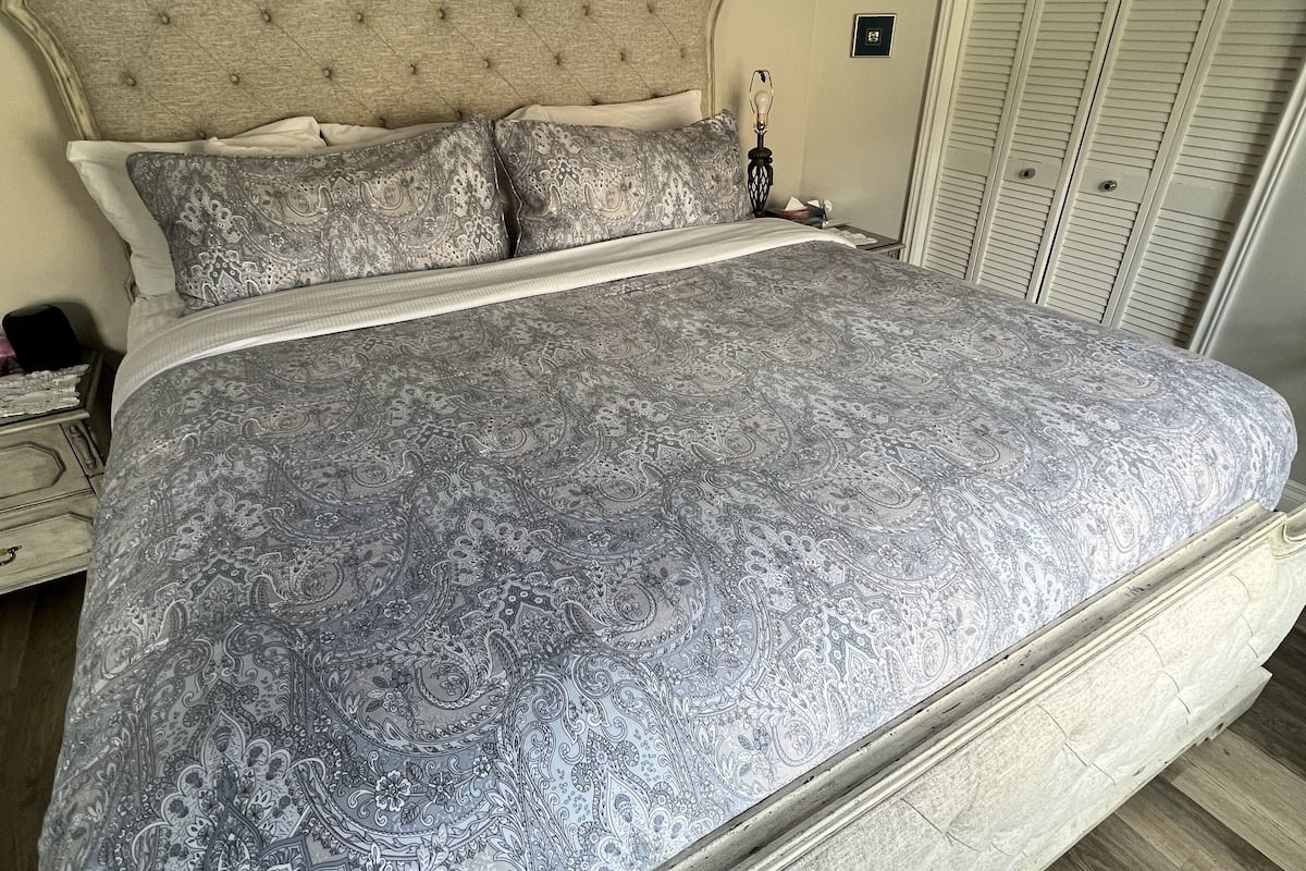 Deluxe Suite | Individually decorated, individually furnished, free WiFi, bed sheets
