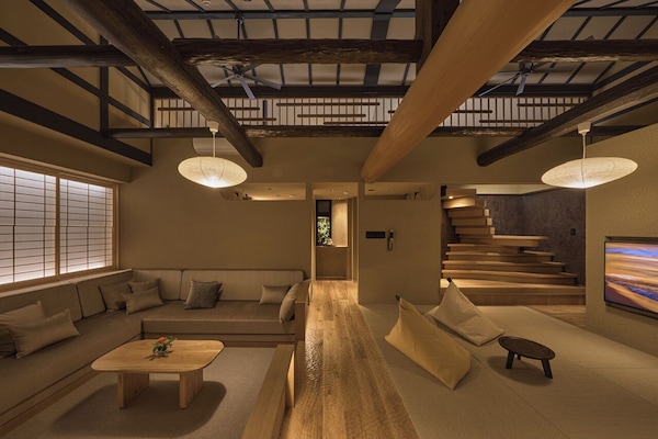 Japanese Style Room With Open-Air Bath (Room #403) : 2 meals (No Child Allowed, Check in until 7pm) | Premium bedding, down comforters, in-room safe, laptop workspace