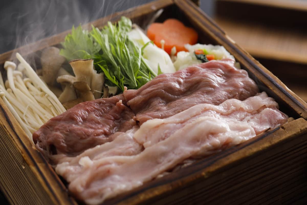 Japanese Traditional Room : 2 meals (No Child Allowed, Check in until 7pm) | Essen und Trinken