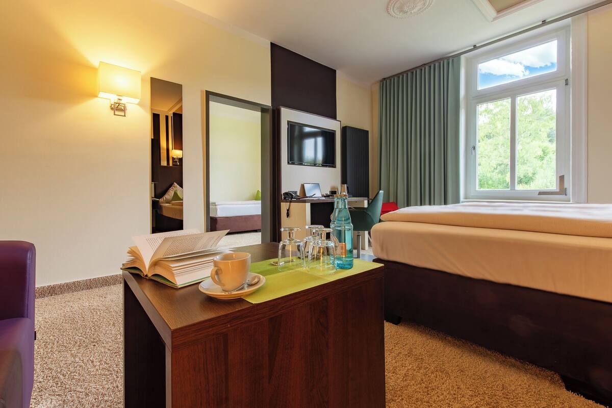 In-room safe, desk, cots/infant beds, rollaway beds