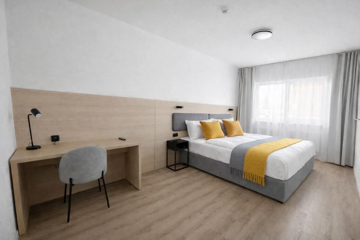 Exclusive Apartment | Minibar, in-room safe, desk, free WiFi