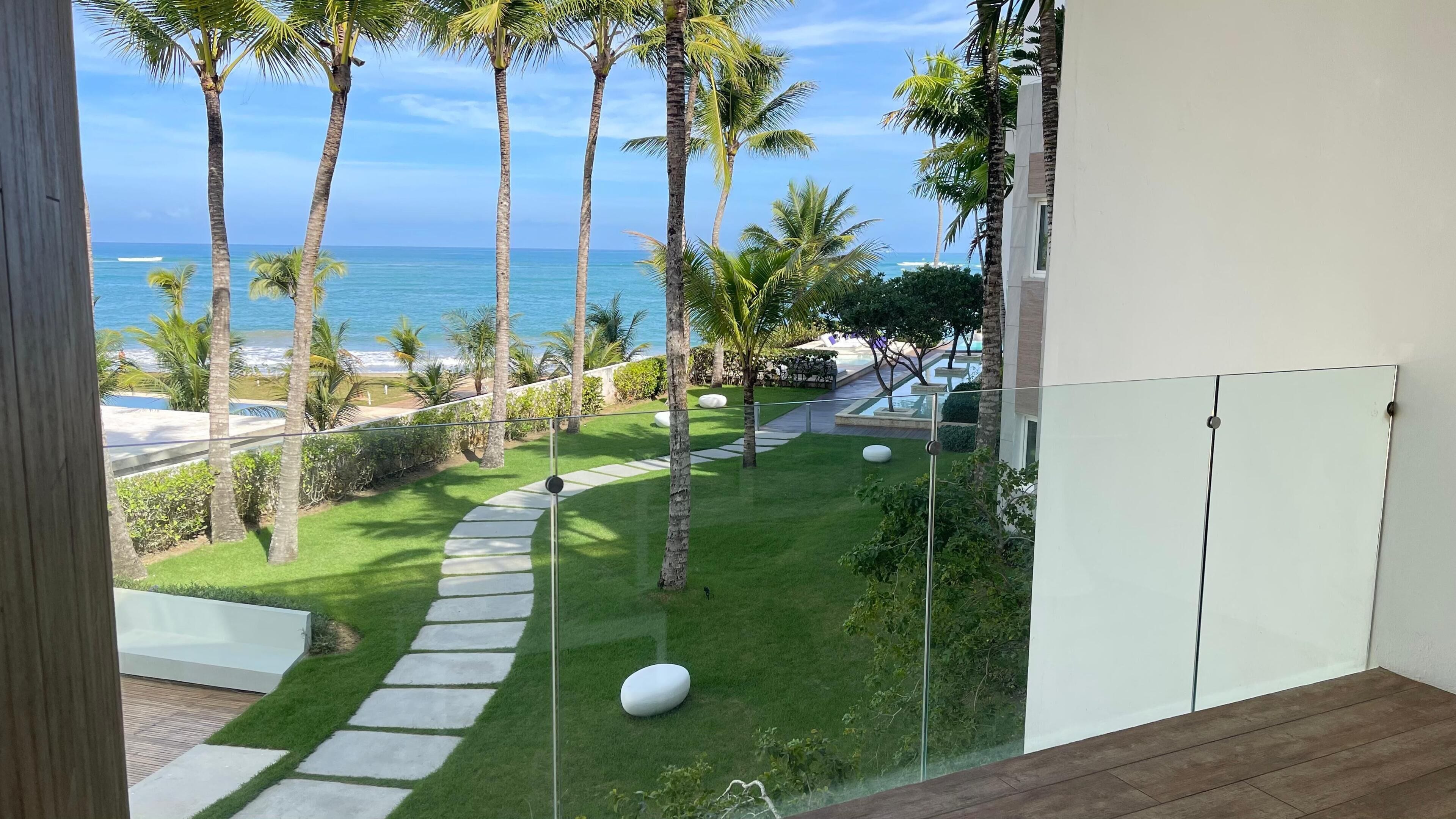 Beach/ocean view