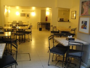 Desayuno buffet incluido