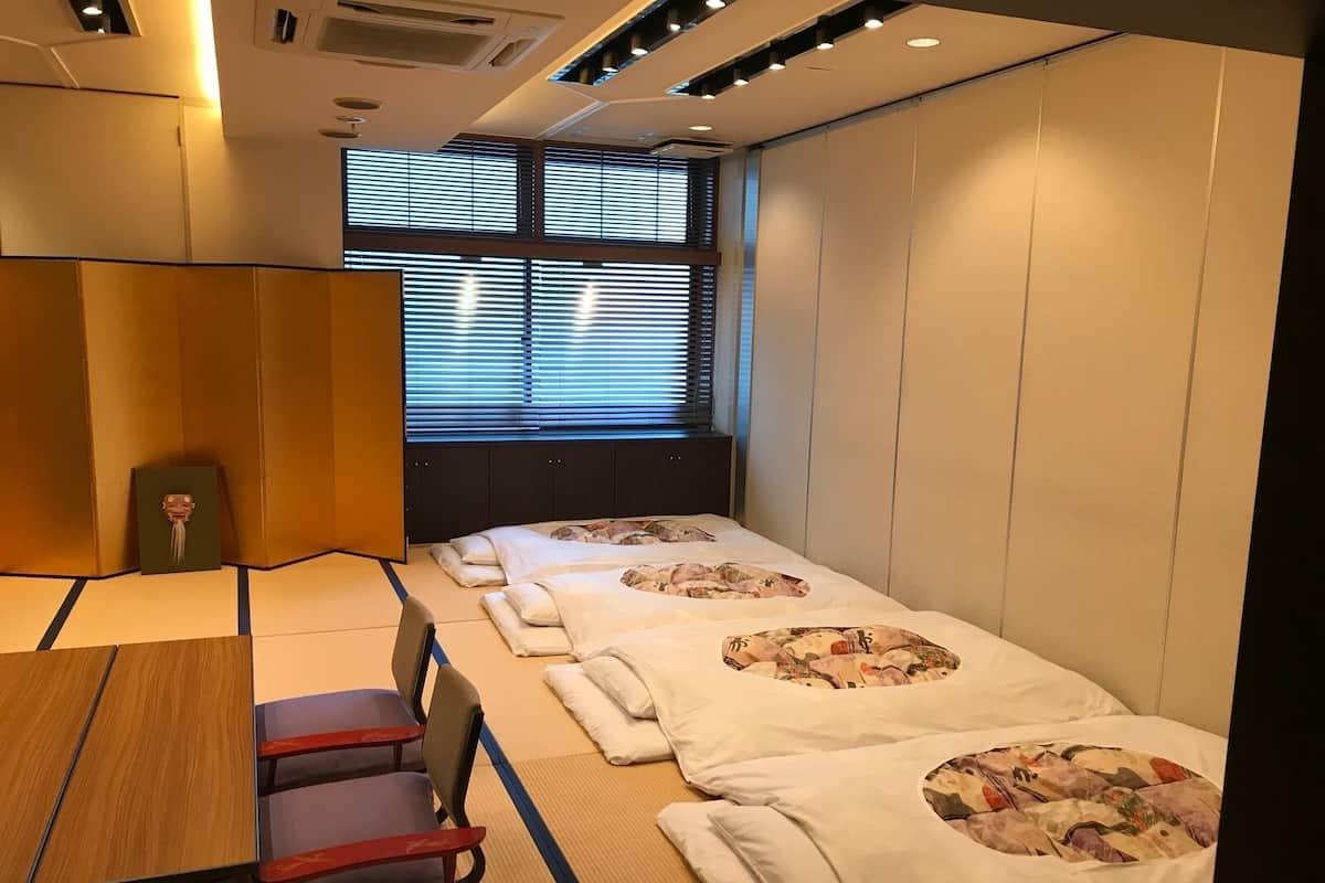Desk, laptop workspace, iron/ironing board (on request), free WiFi