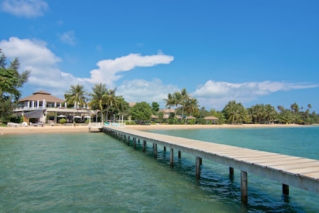 Exterior. Makathanee Resort