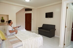 行政客房 | 高級寢具、記憶床墊、客房內保險箱、獨特裝潢