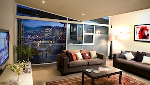 Loftsleilighet – premium, 2 soverom | Oppholdsområde