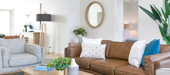 Sullivans Cove Apartments
