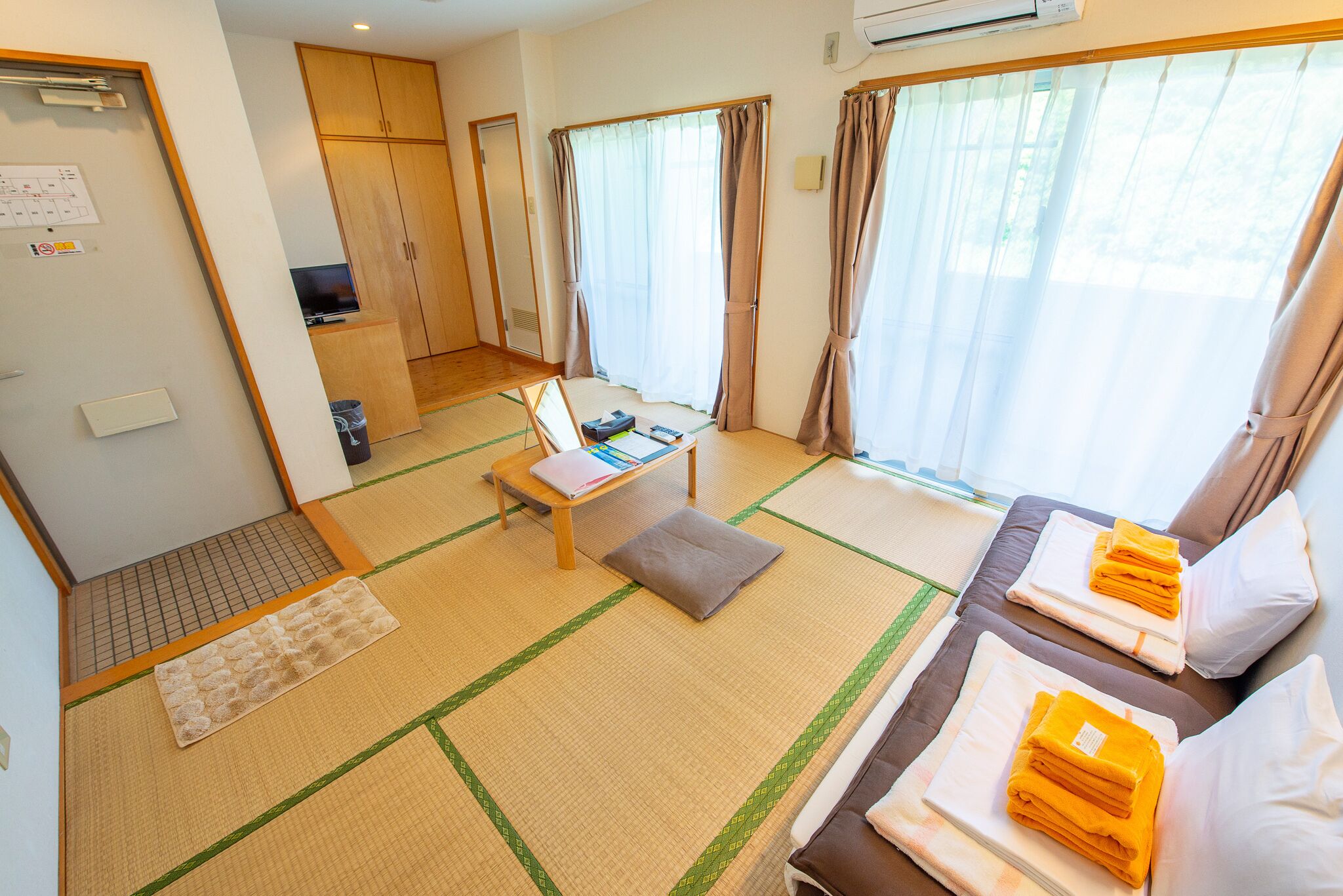 Habitación triple | Wifi gratis y ropa de cama 