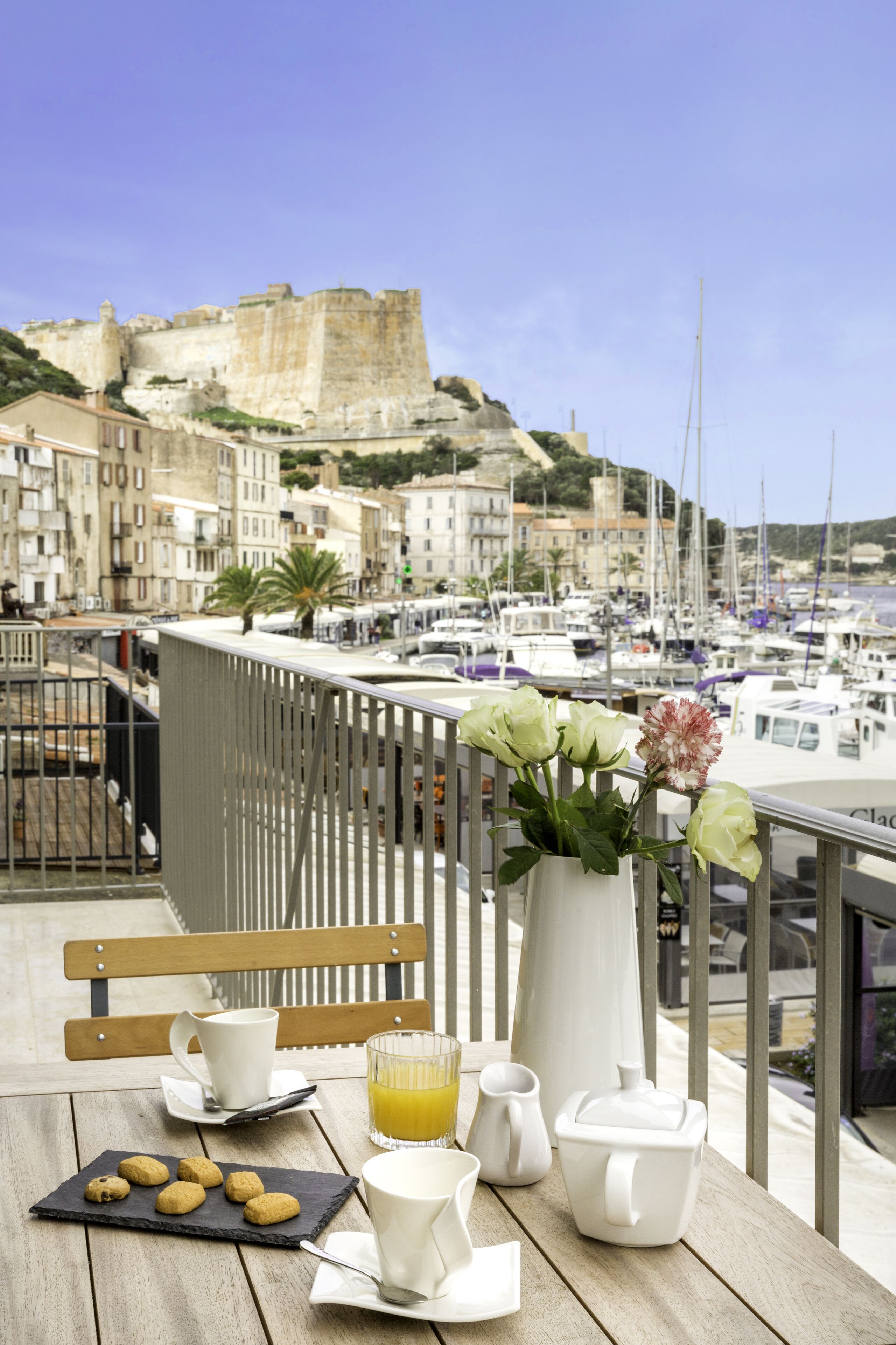 superior room, 1 queen bed, non smoking, terrace (privilege) | in-room safe, desk, soundproofing, iron/ironing board