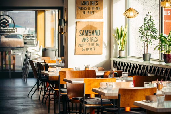 Café da manhã, almoço e jantar