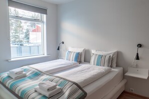 Premium bedding, individually furnished, blackout curtains - Hildibrand Hotel (Fjardabyggd)