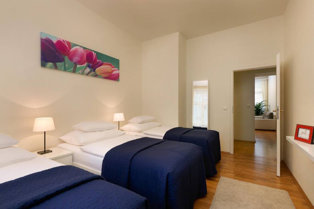 In-room safe, desk, soundproofing, iron/ironing board