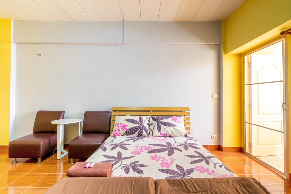 Chambre Standard | Accès au Wi-Fi (inclus), literie fournie