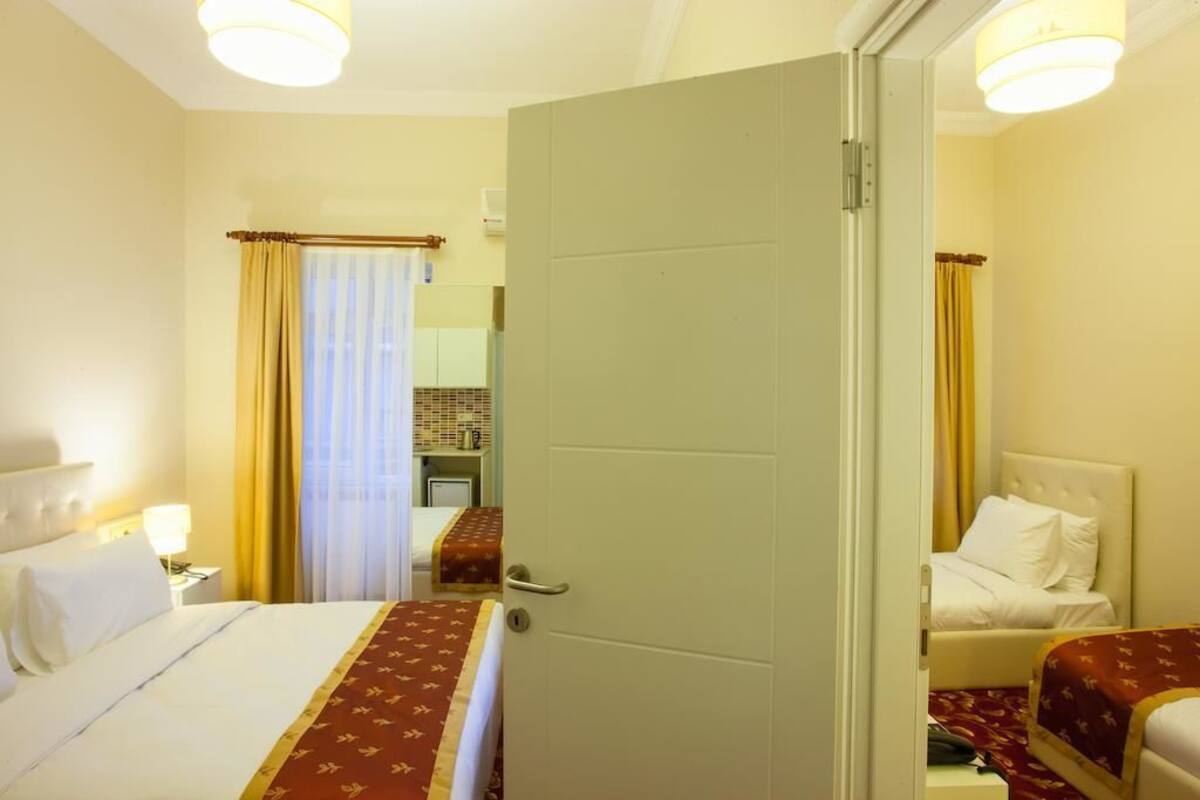 Odada kasa, portatif/ilave yatak, ücretsiz kablosuz İnternet