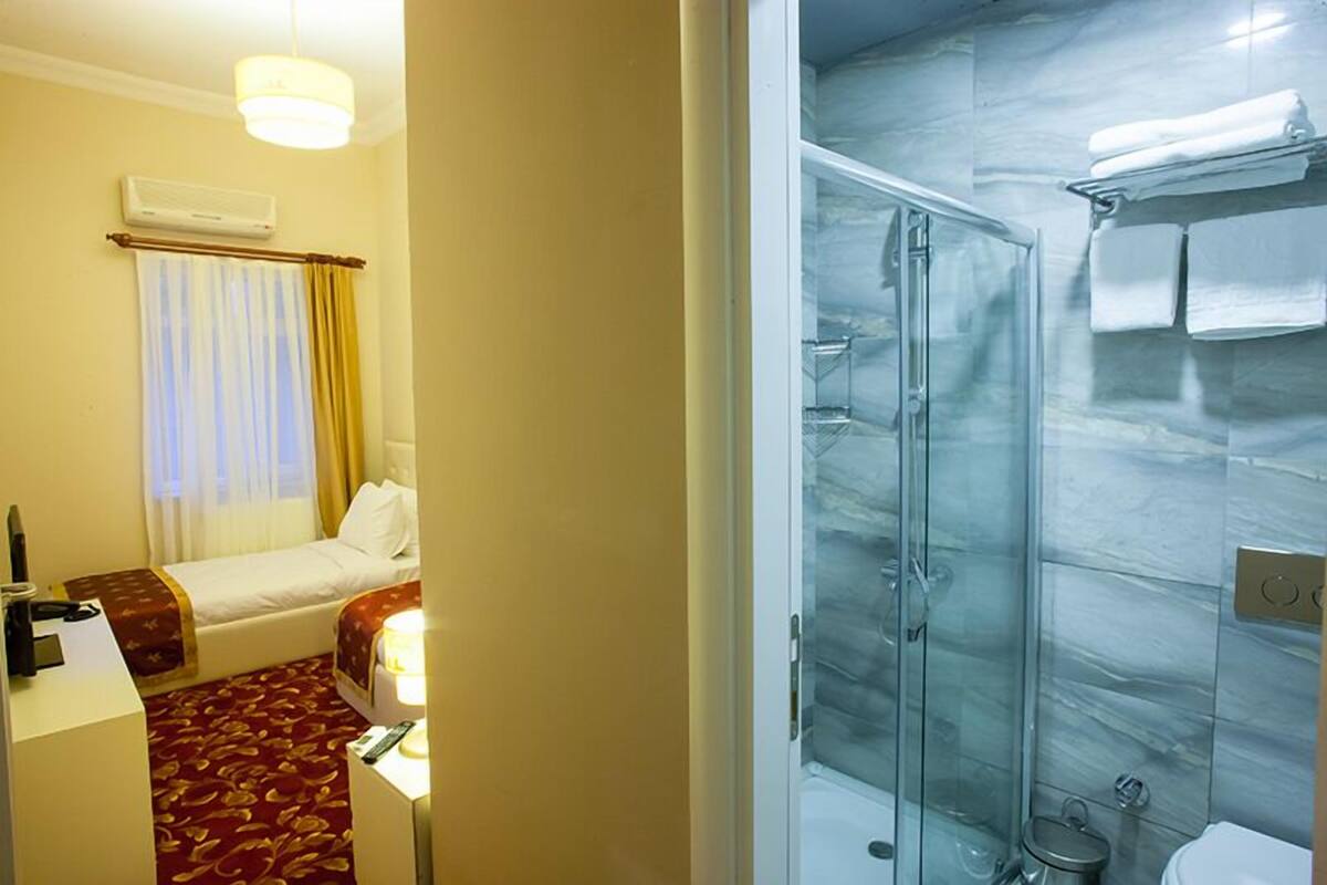 Odada kasa, portatif/ilave yatak, ücretsiz kablosuz İnternet