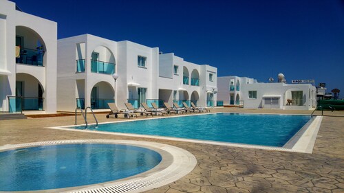 Kaos Hotel Apartments