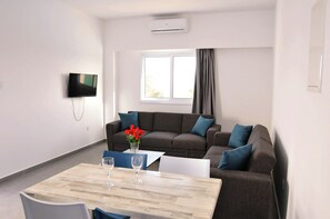 Deluxe Apartment, 1 Bedroom, Pool View | Living room - Kaos Hotel Apartments (Ayia Napa)