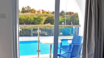 Departamento Deluxe, 1 habitación, vista a la alberca | Vista desde la habitación