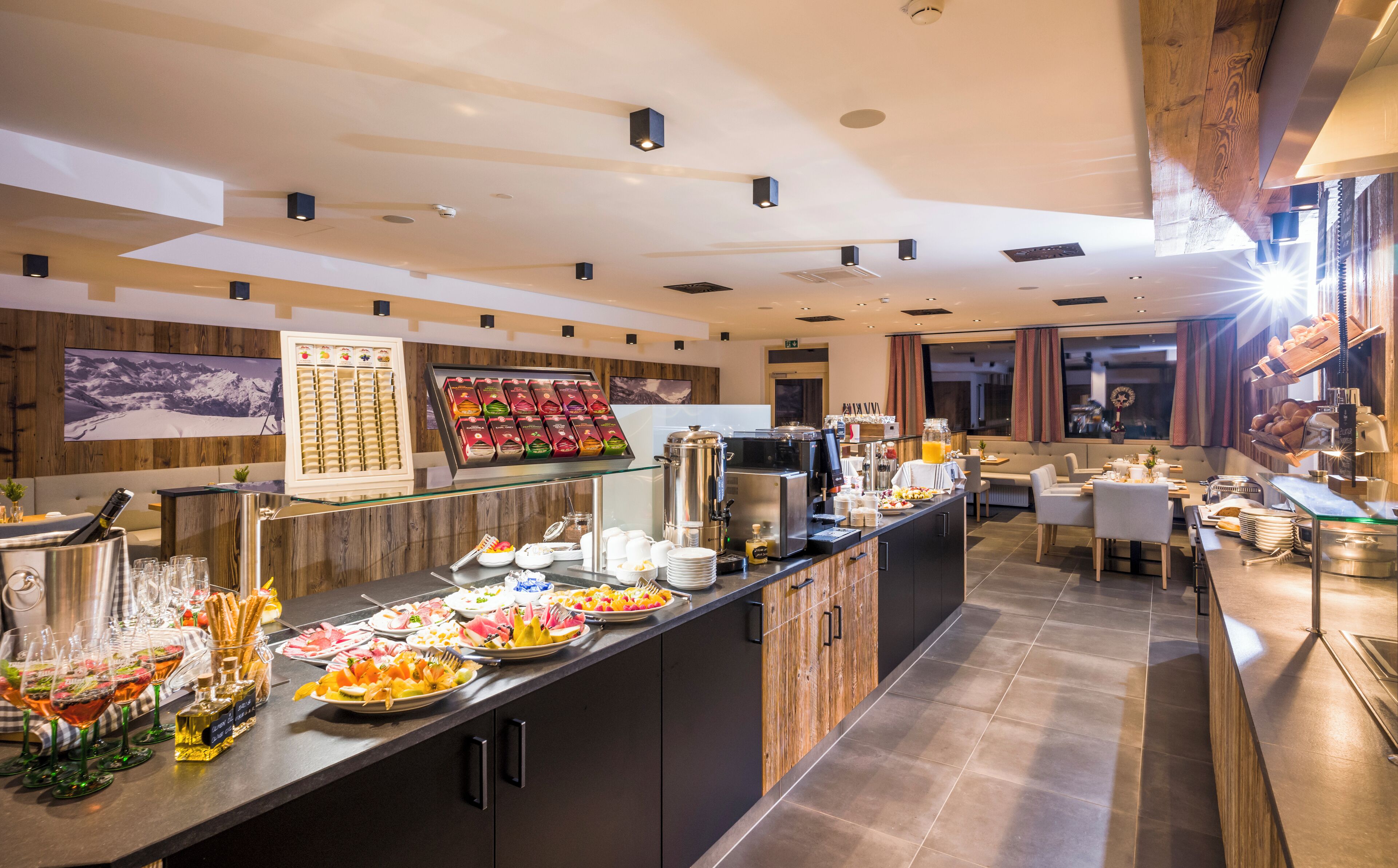 Tägliches inbegriffenes Frühstücksbuffet