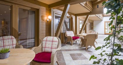 Alpenhof Hotel Garni SuprĂȘme